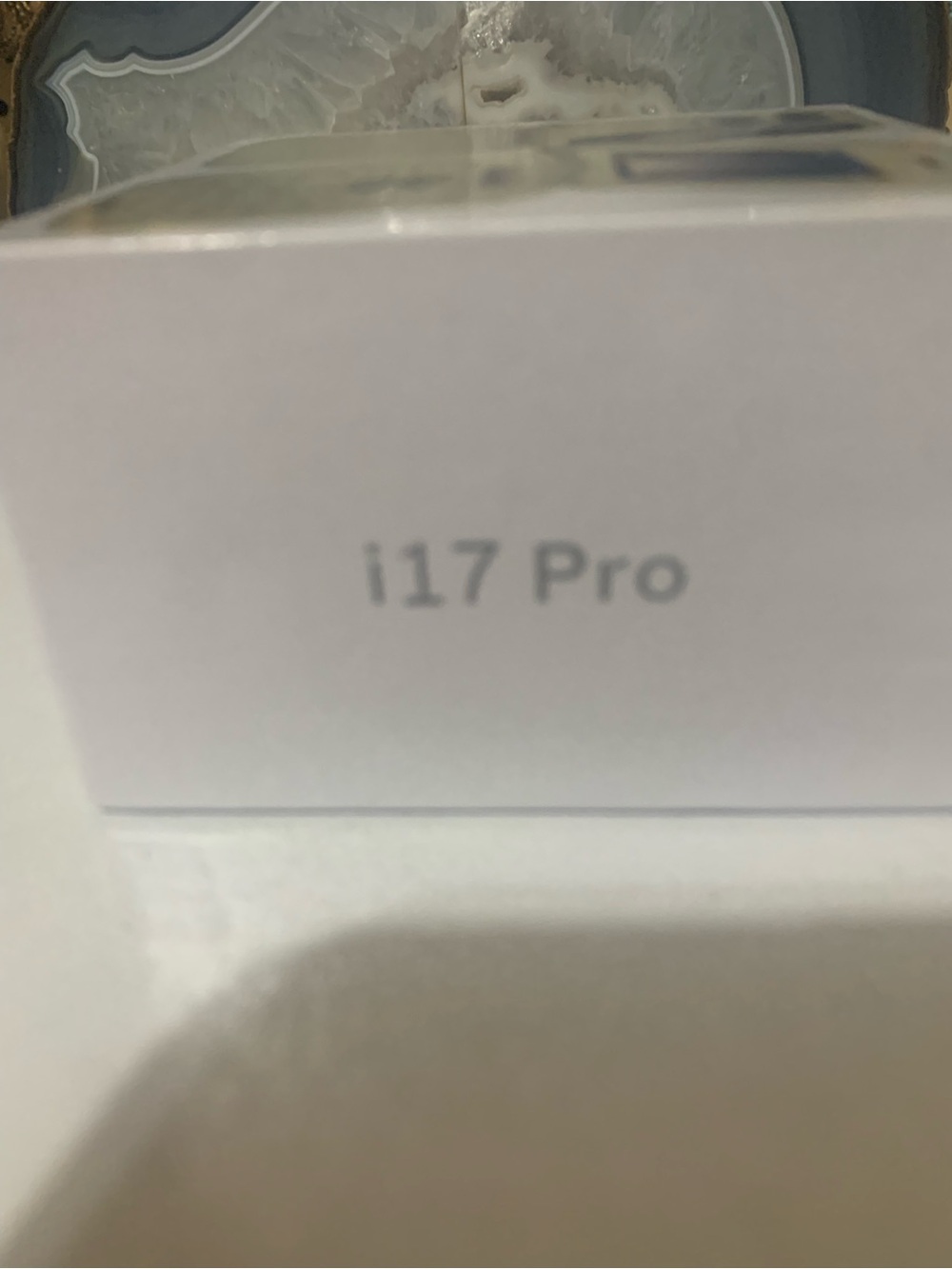 I17 pro basic flip phone - Picture 5 of 6